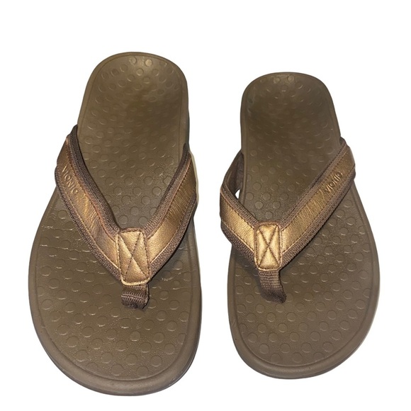 VIONIC Tide perf light bronze Sandals flip flops size 7 - Picture 1 of 4